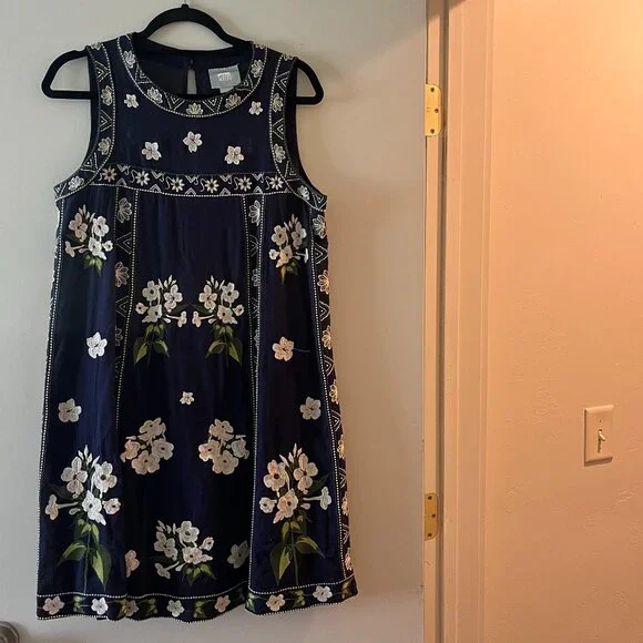 green emerald velvet dress Anthropologie Maeve Embroidered Lace Mini Dress Dried Lavender 8 :  Clothing, Shoes & Jewelry